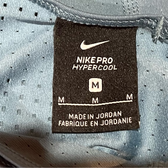 Nike dry fit fitness tank top - Picture 11 of 12